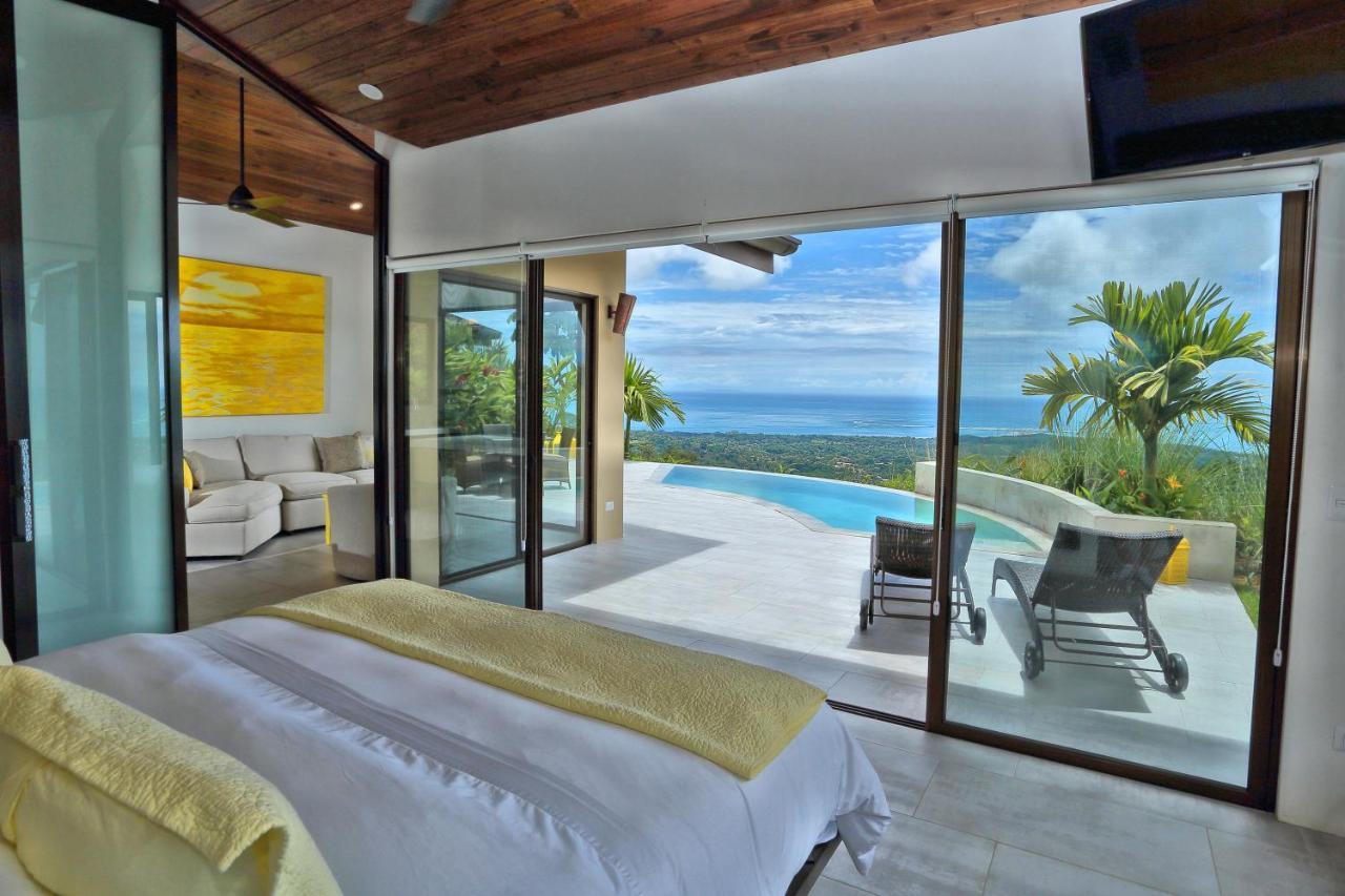 Golden Pineapple Villas-Adults Only Увита Екстериор снимка